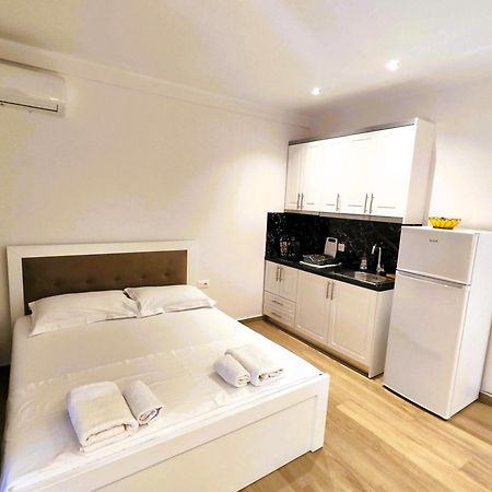 Hola Rooms Ksamil Exteriér fotografie
